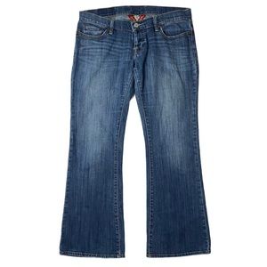 Lucky brand size 8/29r flared fit, ring sprung